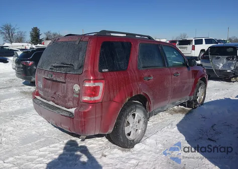 2012 Ford Escape Xlt z USA, uszkodzony, nr VIN 1FMCU9DG1CKC04372